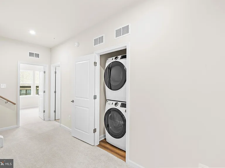 3404 Chester Aly — Photo 17