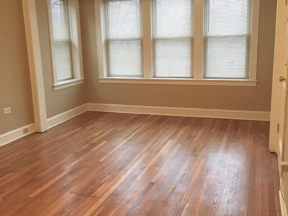 5th image of 7033 S Maplewood Ave