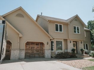 4641 Edinbrook Ter, Minneapolis, MN 55443