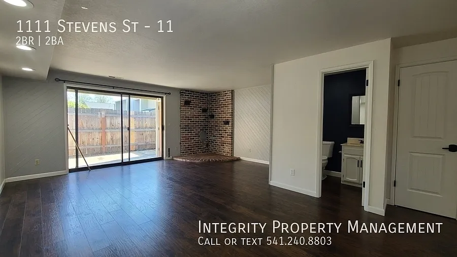 2 bed, 1.5 bath, 1080 sqft, $1,540 — Photo 3