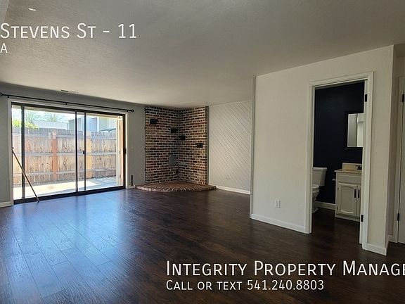 3rd image of 1111 Stevens St APT 11
