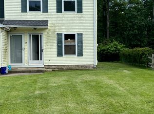 16 Maynard Dr #B, Sicklerville, NJ 08081