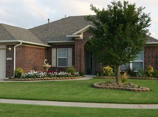 10716 NW 33rd Ter, Yukon, OK 73099