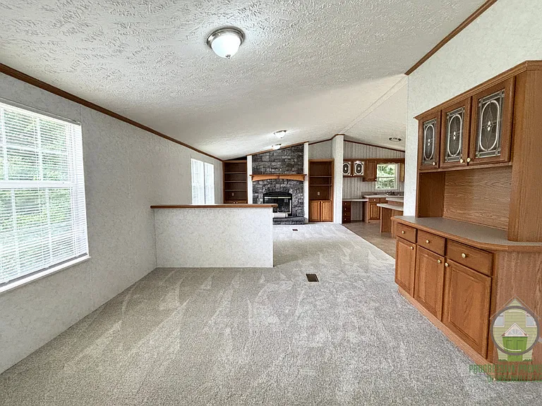 68 Honeysuckle Dr — Photo 3