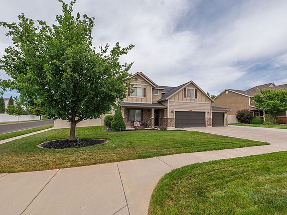 4th image of 2214 W Loveland Ln