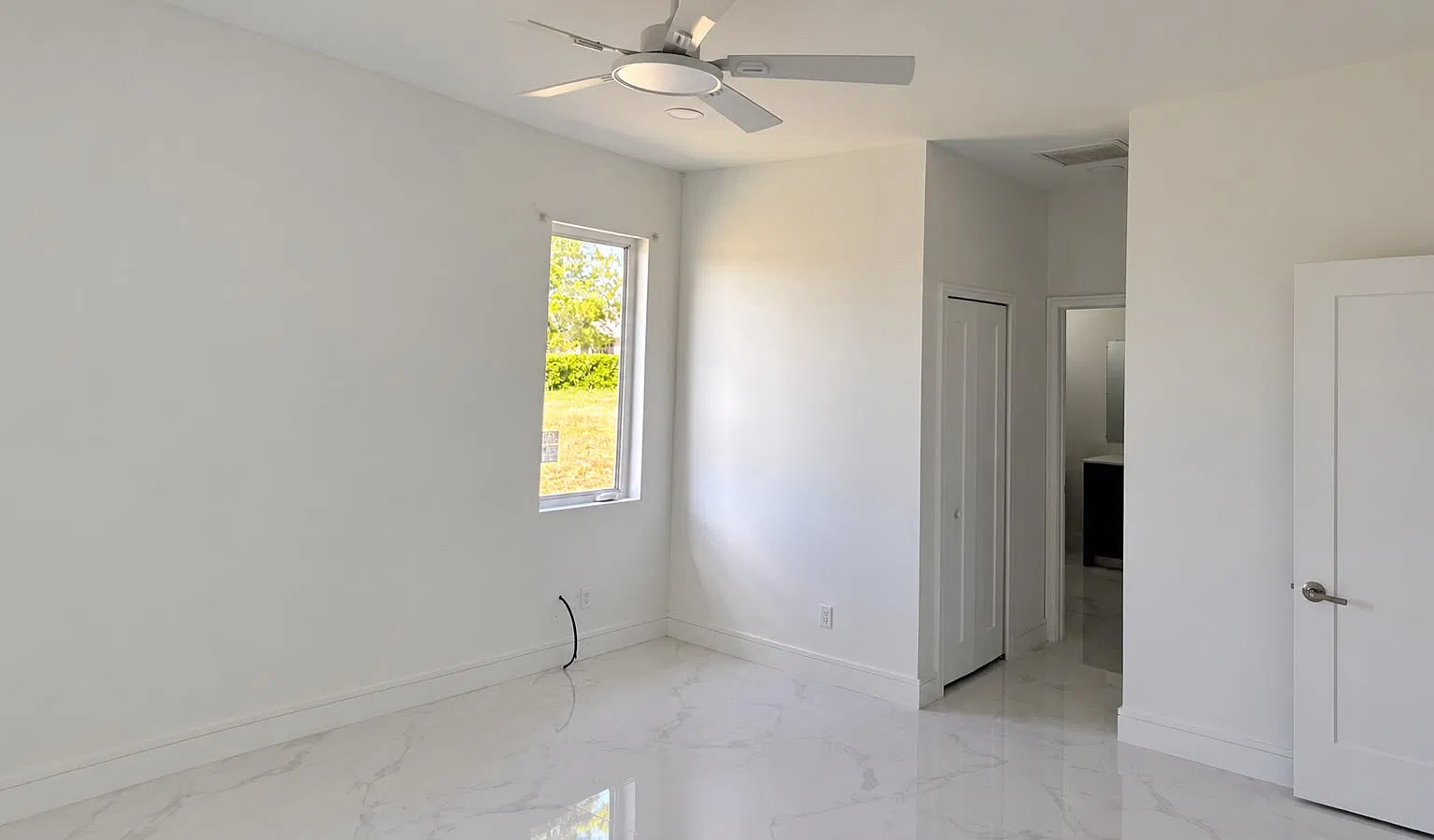 3 bed, 1600 sqft, $2,000 — Photo 4