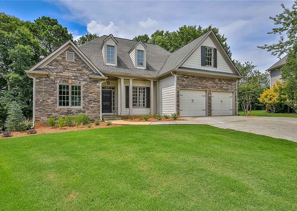 1st image of 210 Holly Chase Ct