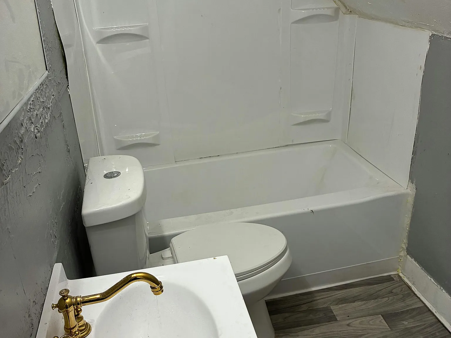 2 bed, 1000 sqft, $1,000 — Photo 3