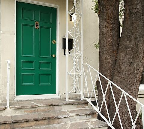 5th image of 446 1/2 S Wilton Pl