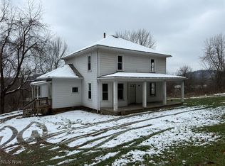 8528 State Route 250 SE, Dennison, OH 44621