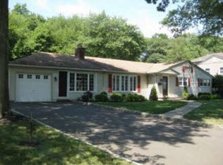 59 Berkshire Dr, Berkeley Heights, NJ 07922