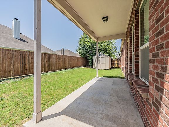 5th image of 321 Mariscal Pl