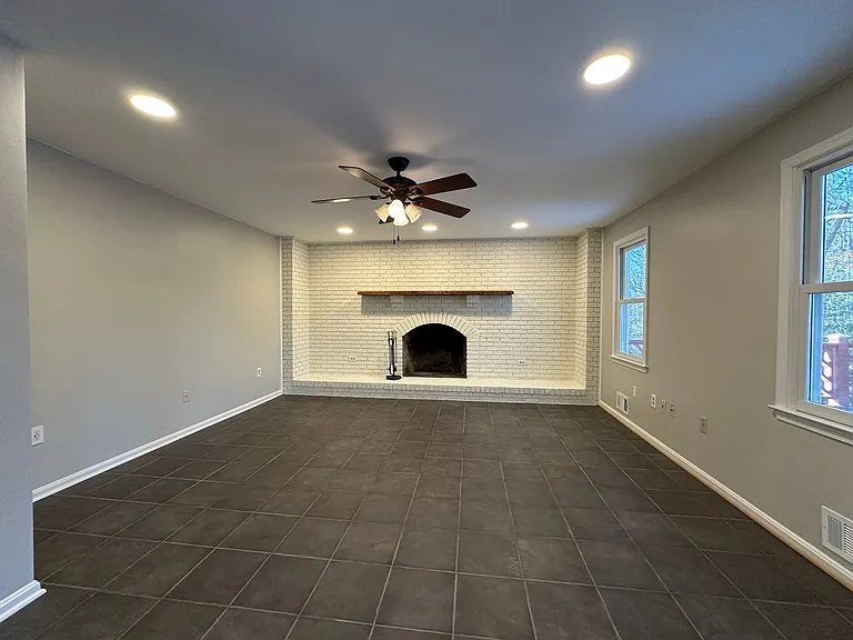 11560 Holly Briar Ln — Photo 9