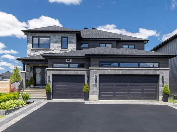 104 Duncanville St, Russell, ON K4R 0G3