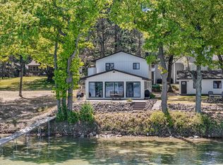 3192 W Higgins Lake Dr, Roscommon, MI 48653