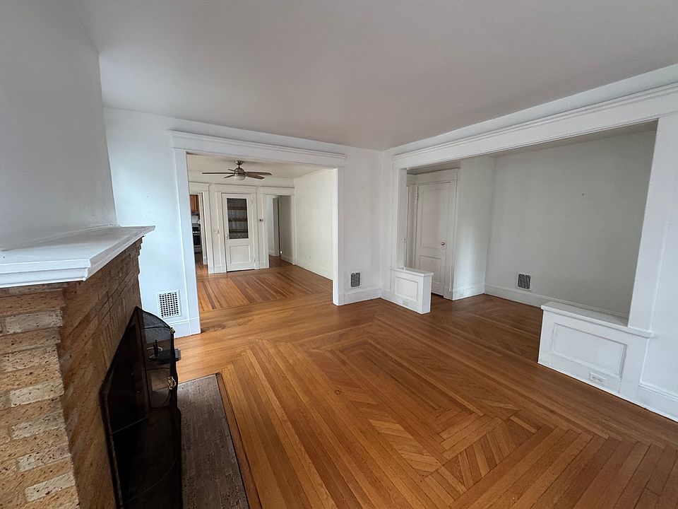 1st image of 196 Willard St #1