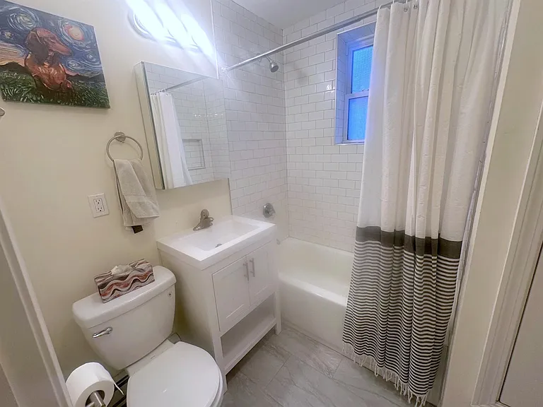 82 Sacramento St #3 — Photo 7