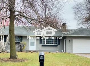 11465 54th St NE, Albertville, MN 55301
