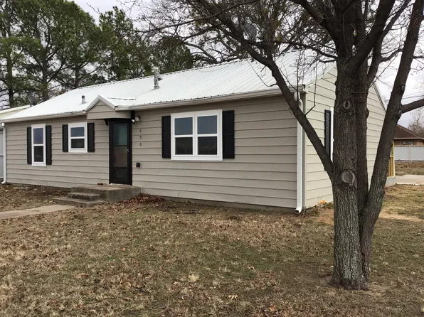 900 E Highway 82, Nocona, TX 76255