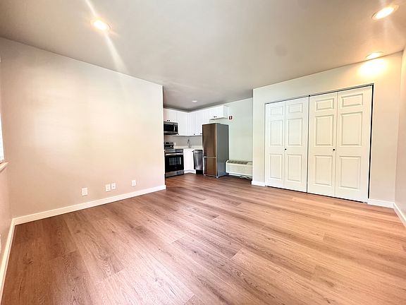 5th image of 45810 SE North Bend Way APT 14