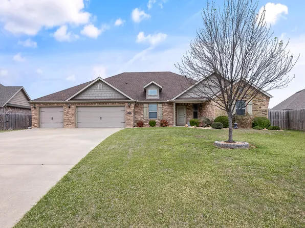 1221 Stoneybrook Ln, Bentonville, AR 72713