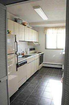 4th image of 151 Buffalo Ave APT 412