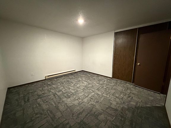 3rd image of 1302 5th Ave APT 202
