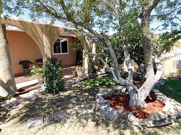 3rd image of 1109 Chaparral Dr