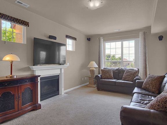 ac/and gas fireplace