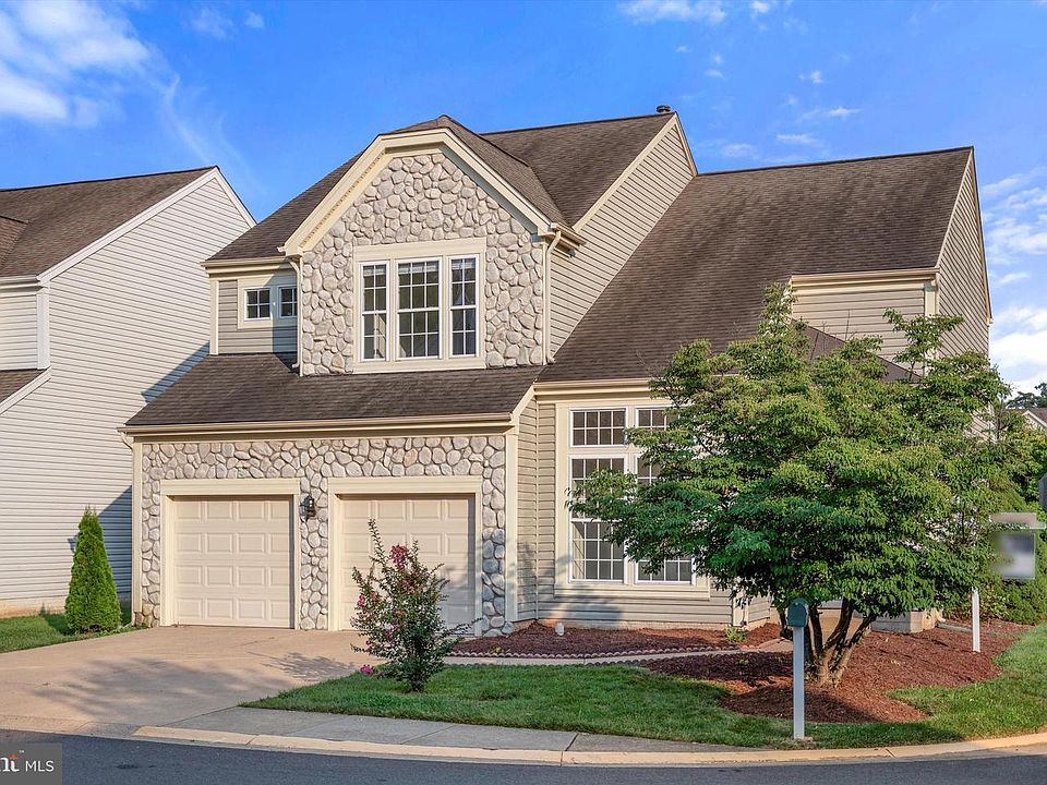 12399 Brown Fox Way, Reston, VA 20191 | Zillow
