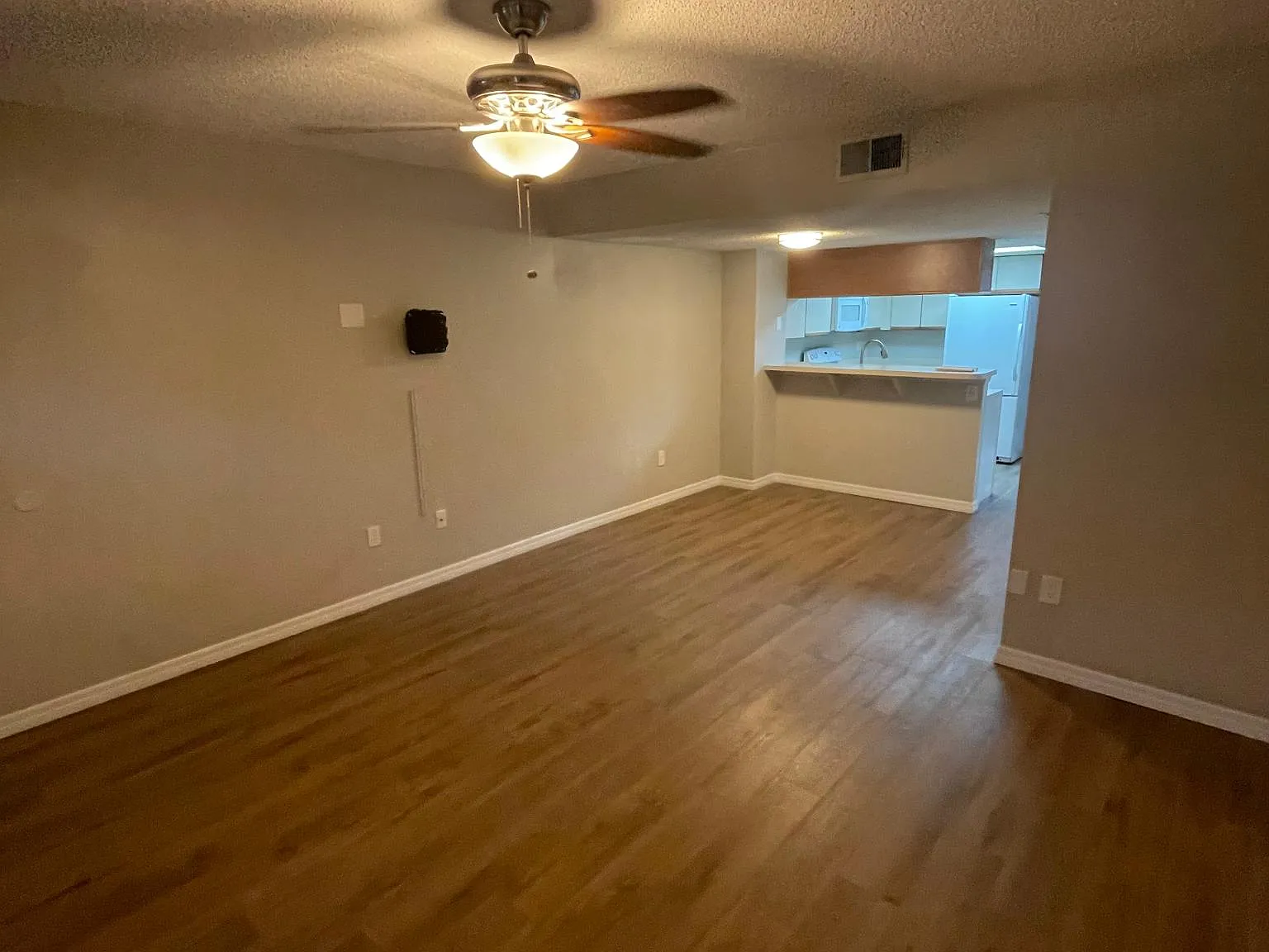 3308 Fox Hunt Dr — Photo 3