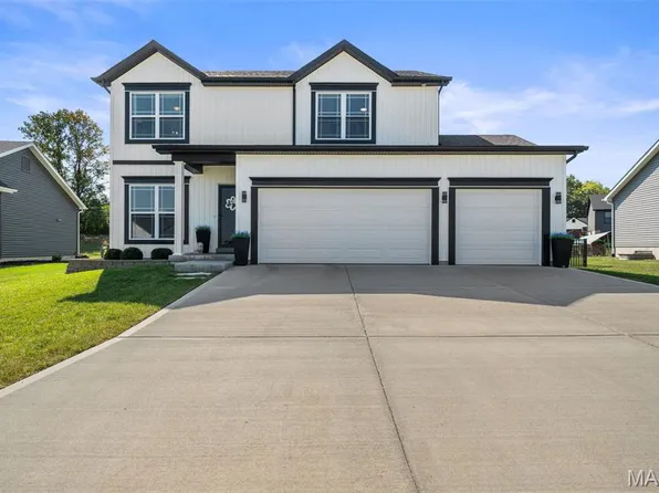 536 Lakewood Dr, Moscow Mills, MO 63362