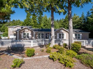 390 Seagrove Loop, Lincoln City, OR