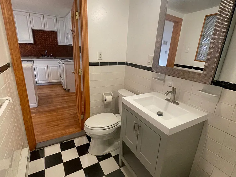 88 E Brookline St #B — Photo 6