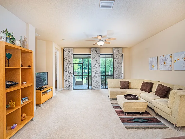 787 Cobblestone Way — Photo 4