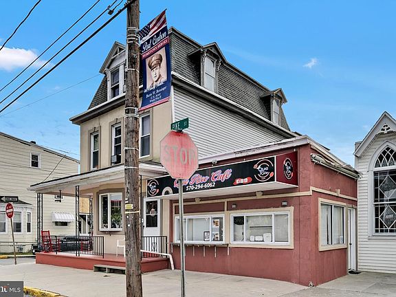 2nd image of 219 Pike St