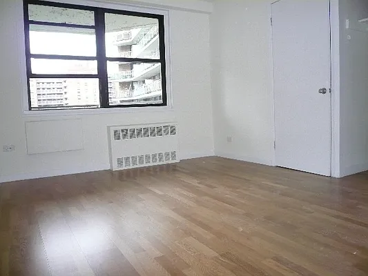 Rented by Vantage Living | media 10