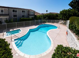 28304 Rey De Copas Ln, Malibu, CA 90265