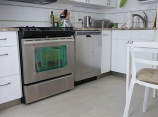 210 Hillside Ave APT 12, Needham, MA 02494