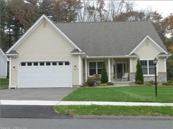 34 Nutmeg Dr, Somers, CT 06071