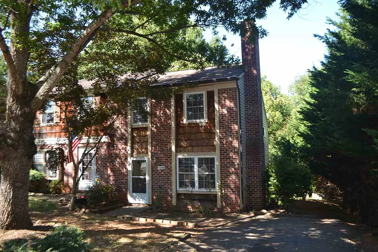 2368 Whitney Ct photo 1
