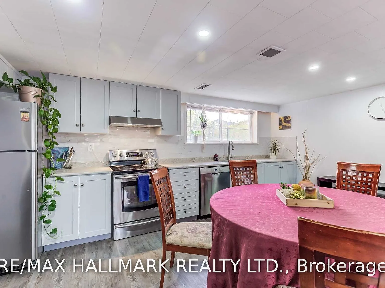 2 bed, $2,000 — Photo 3