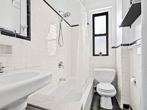 5th image of 277 Washington Ave APT 4K