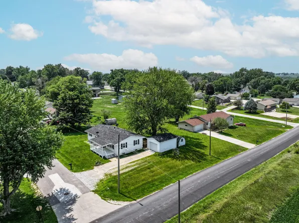 350 N Allen St, Carson, IA 51525