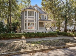 15 Newpoint Rd, Beaufort, SC 29907