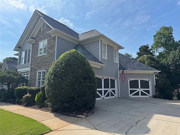 5th image of 6741 Great Water Dr