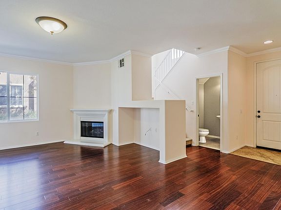 5th image of 15936 Moonflower Ave