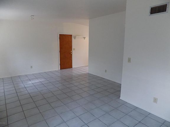 4th image of 3640 W Camino Alto
