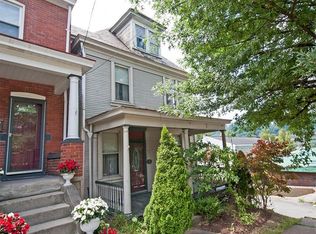 372 Hulton Rd, Oakmont, PA 15139