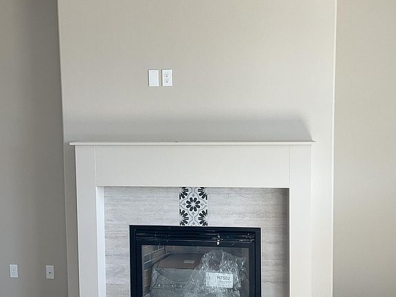 2nd image of 1565 N Wollaston Dr